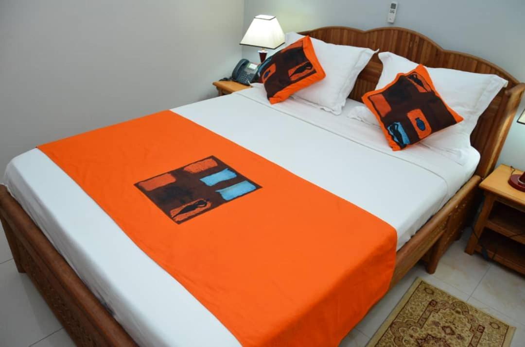 Congress Hotel Yaoundé Dış mekan fotoğraf