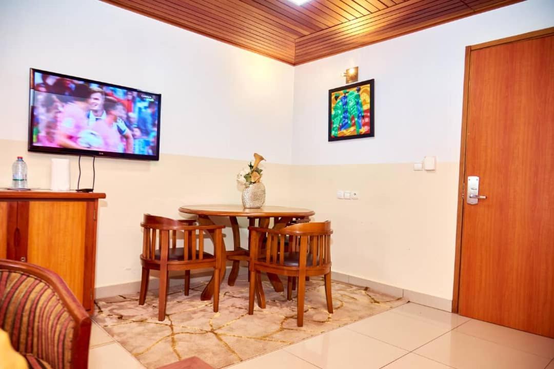 Congress Hotel Yaoundé Dış mekan fotoğraf