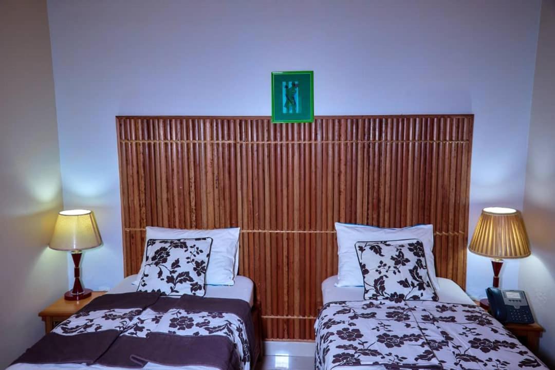 Congress Hotel Yaoundé Dış mekan fotoğraf