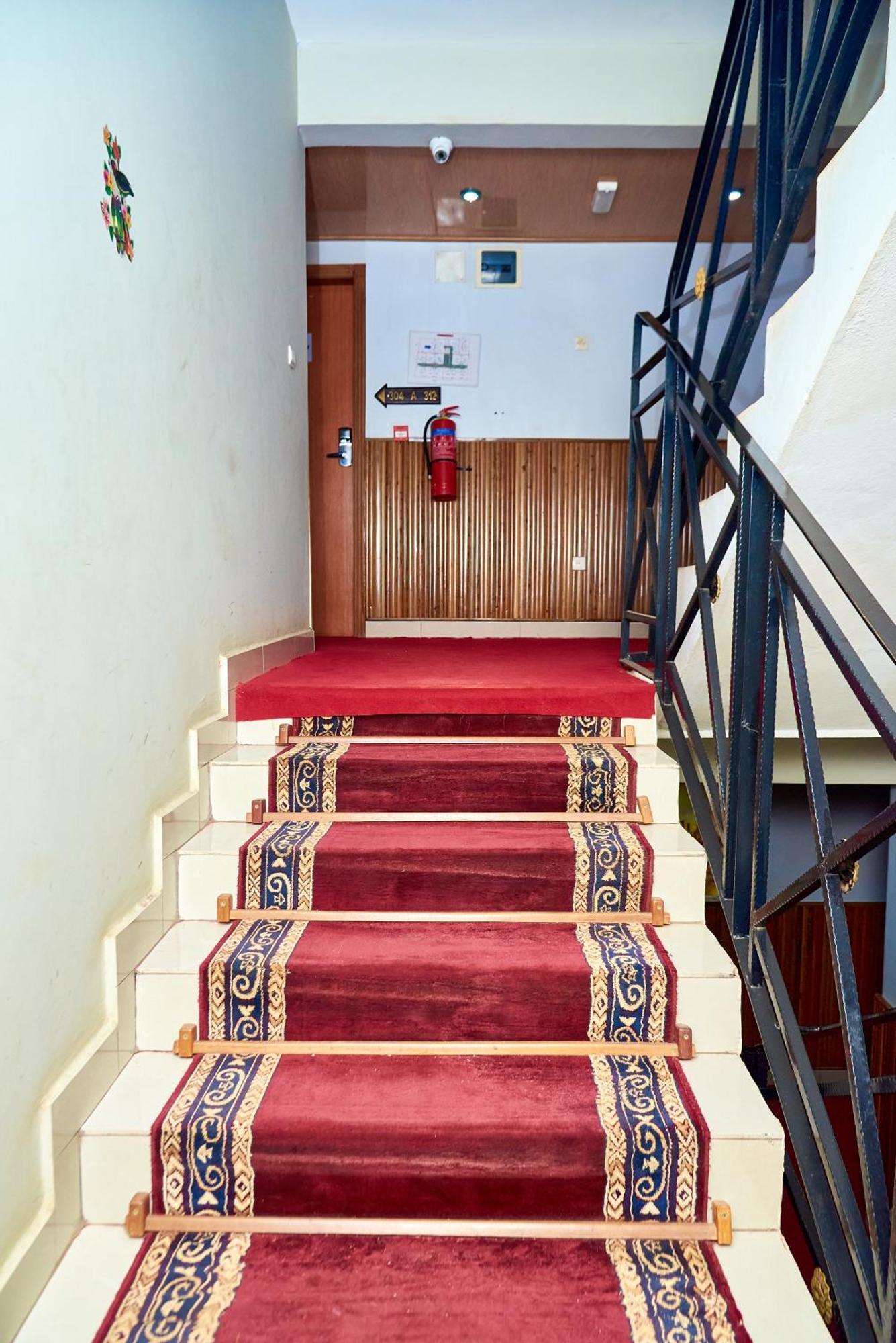 Congress Hotel Yaoundé Dış mekan fotoğraf